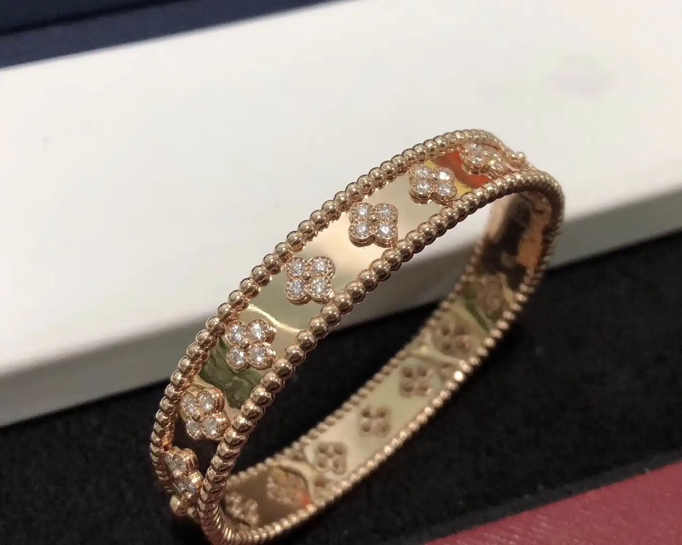 纯金手链定制图片展示