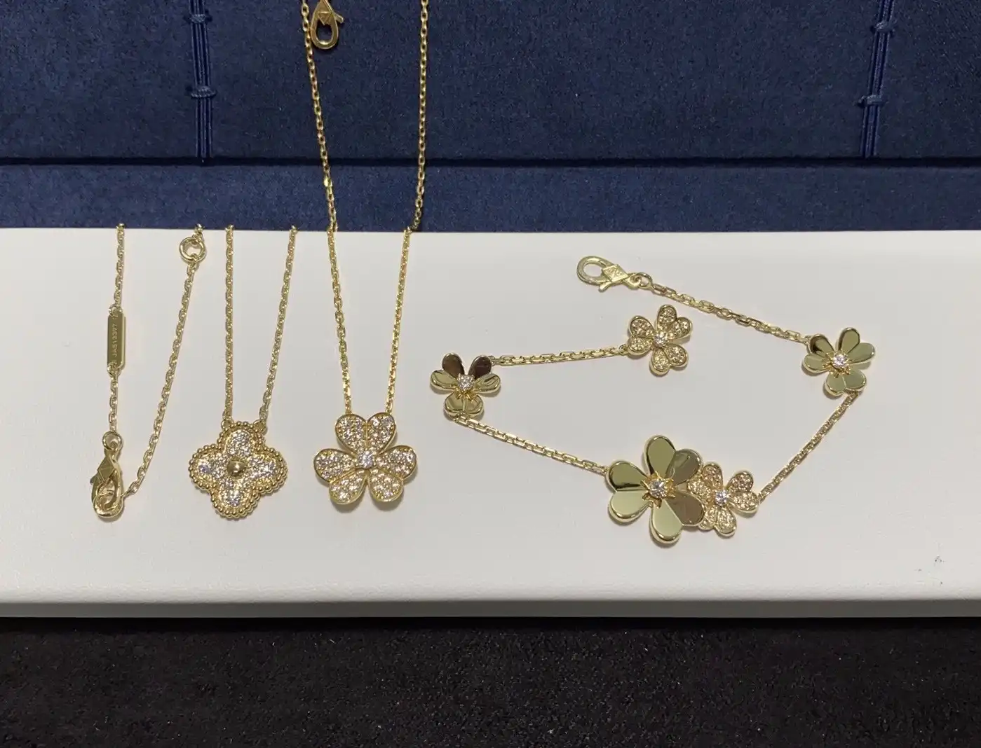 纯金手链定制图片展示