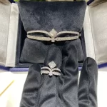 纯金手链选购攻略：高品质黄金饰品，让你的手腕闪耀非凡光彩！