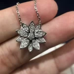 纯金手链选购攻略：品质鉴赏与性价比推荐，打造奢华手腕时尚焦点！