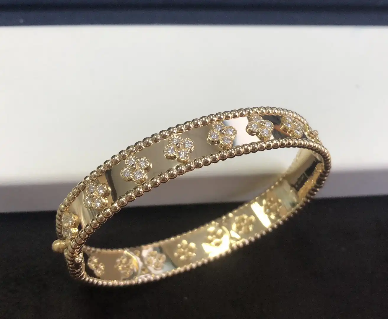 纯金手链定制图片展示
