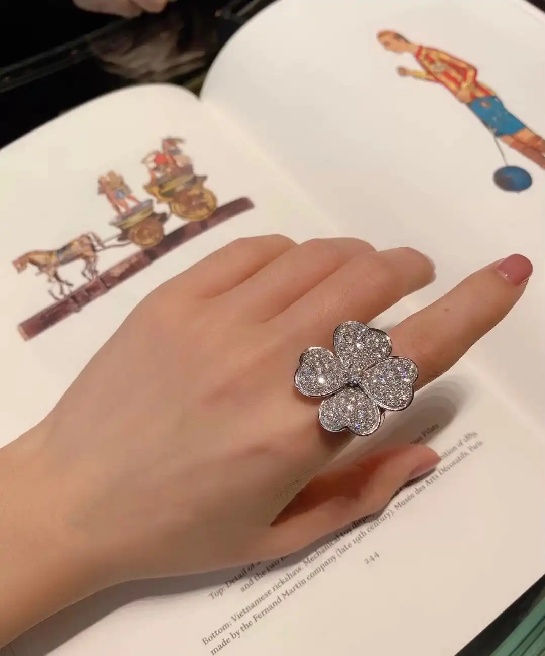 玫瑰金手绳定制图片展示