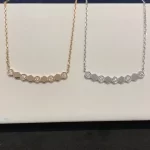 高品质纯金手链推荐：时尚奢华饰品，选购指南与热门款式盘点！
