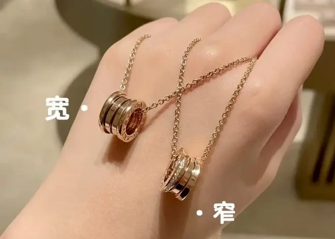 纯金手链选购攻略：鉴别技巧与热门款式推荐，打造你的奢华腕间焦点！