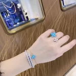 奢华必备！纯金手链选购指南：品质与时尚的完美融合