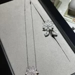 纯金手链选购指南：高品质材质与时尚搭配技巧，让你的手腕闪耀不凡