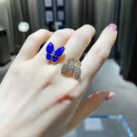 璀璨夺目！高颜值满钻手链盘点：时尚达人必备的奢华饰品推荐