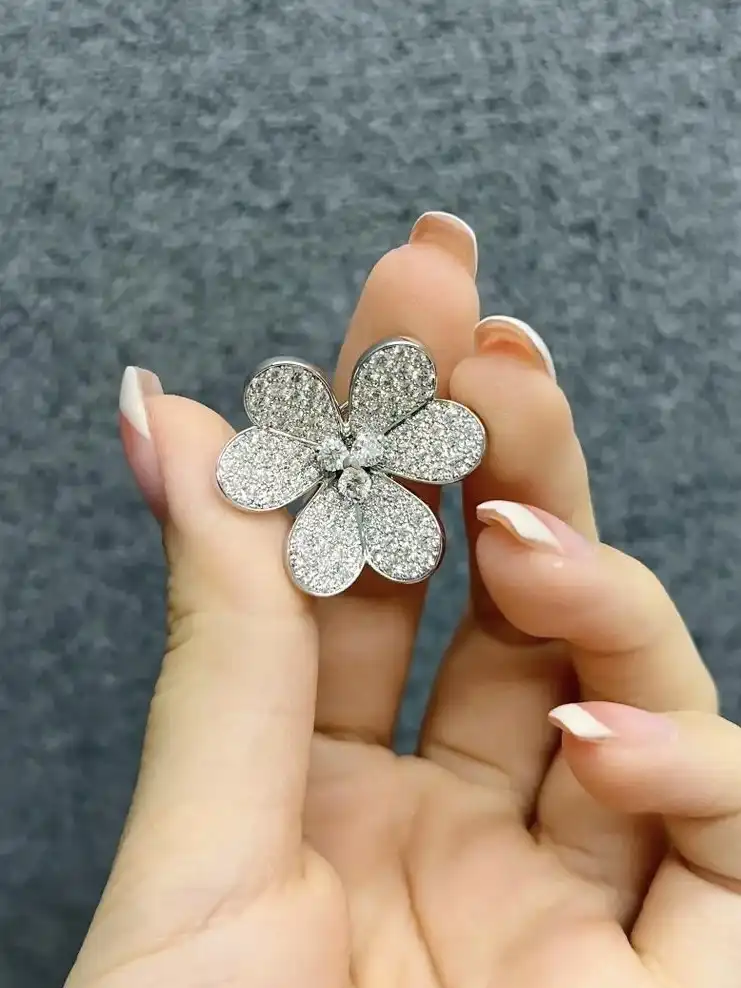 玫瑰金手绳定制图片展示
