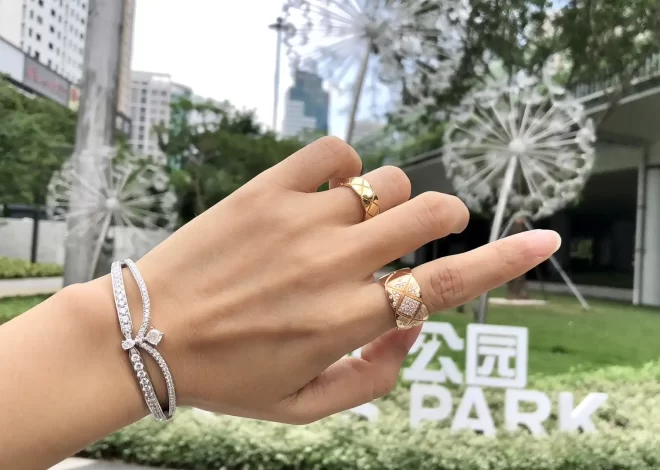 高品质纯金手链推荐：投资时尚两不误，选购指南与热门款式一览