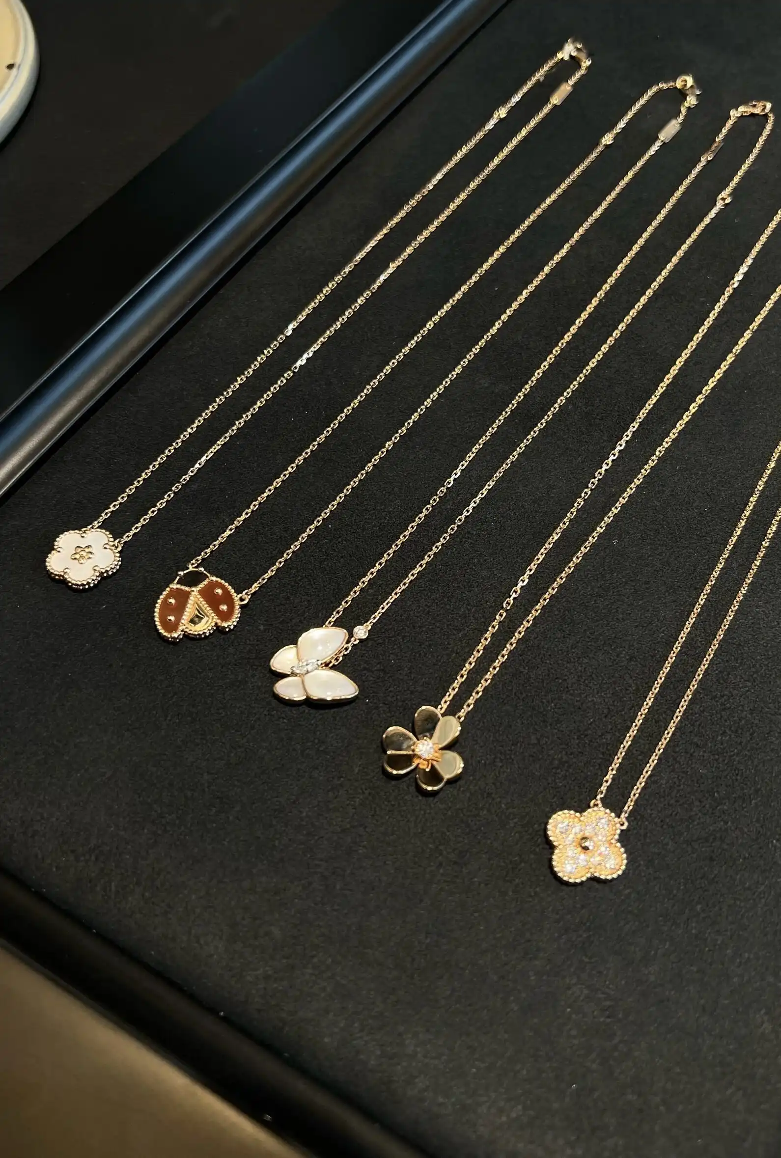 纯金手链定制图片展示