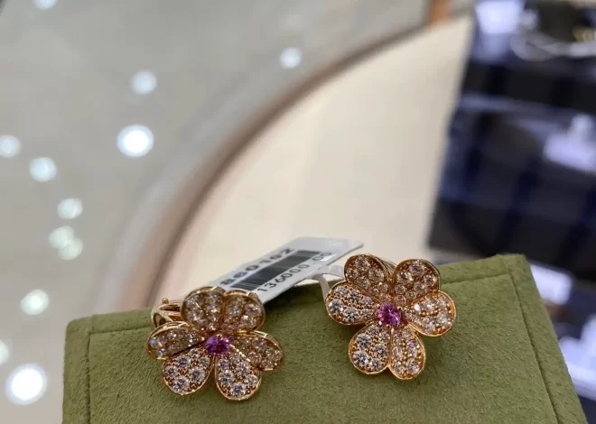 纯金手链热销推荐：时尚奢华必备，投资与佩戴两相宜的精品选购指南