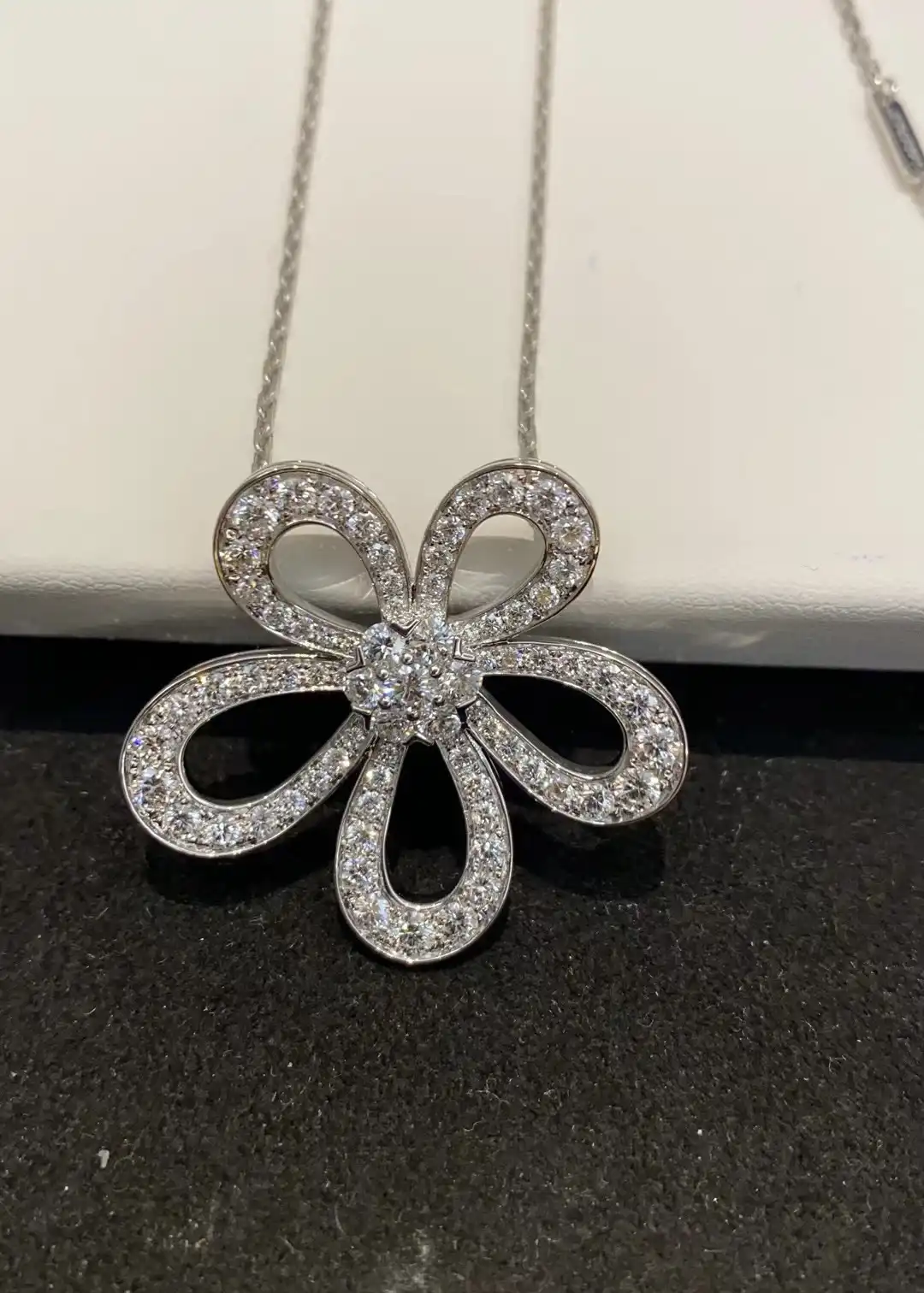 玫瑰金手绳定制图片展示