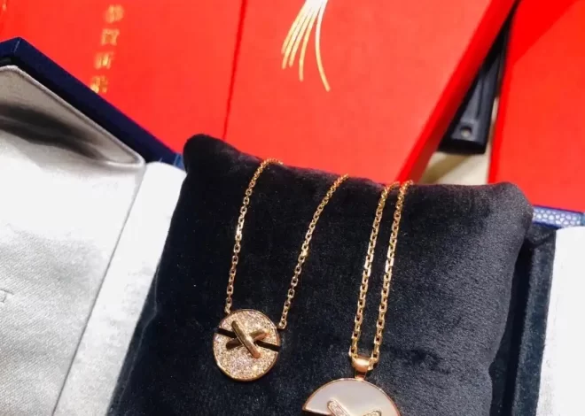 纯金手链选购指南：高品质饰品，投资与时尚兼备的热门选择！