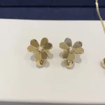玫瑰金手绳热销排行榜：时尚搭配必备，选购指南推荐！