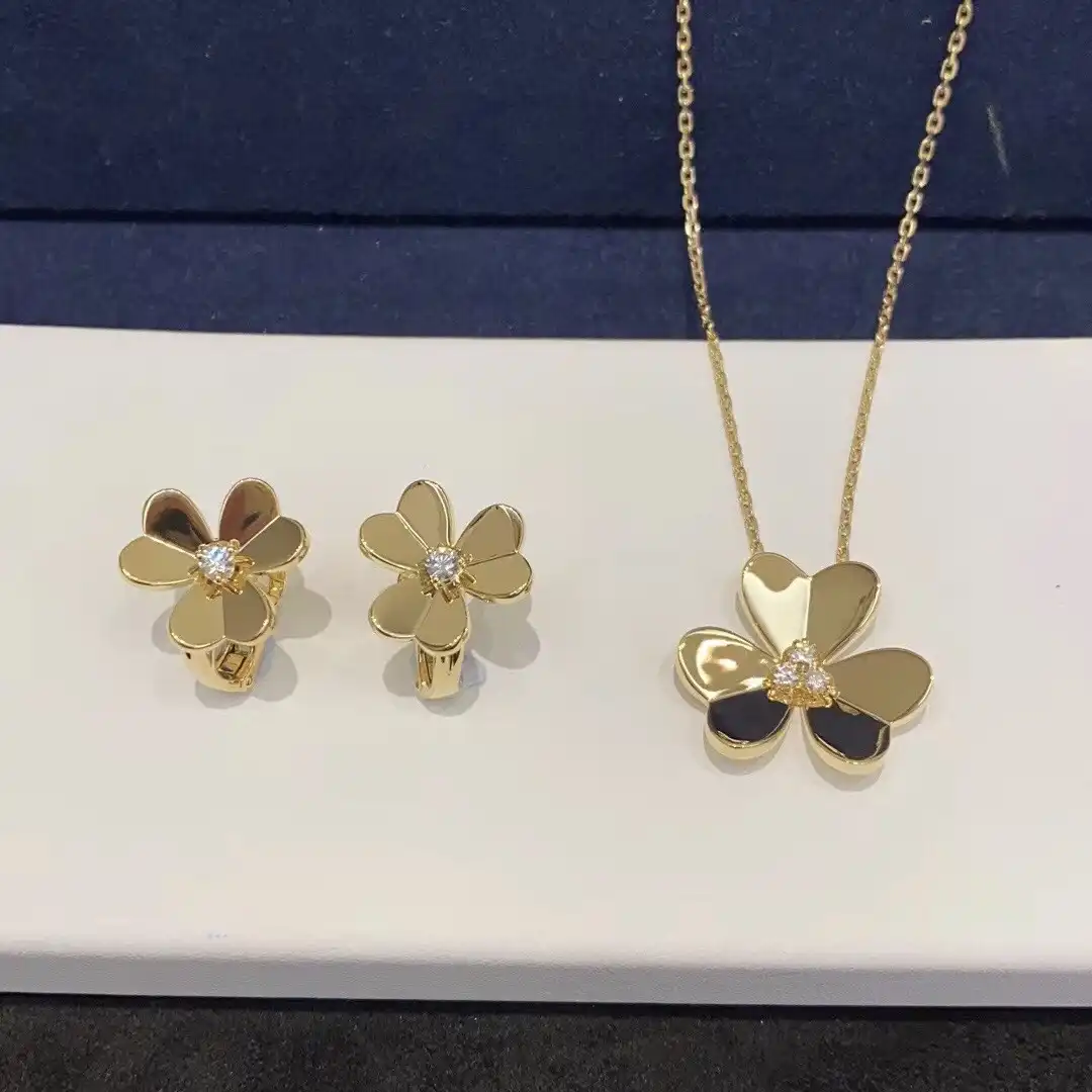 玫瑰金手绳定制图片展示