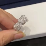 璀璨满钻手链：奢华佩戴首选，提升气质必备单品！