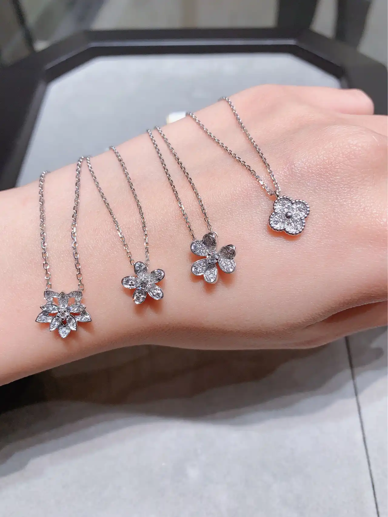 玫瑰金手绳定制图片展示