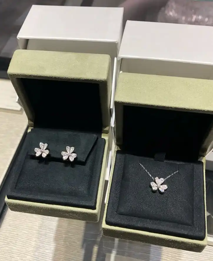 玫瑰金手绳定制图片展示
