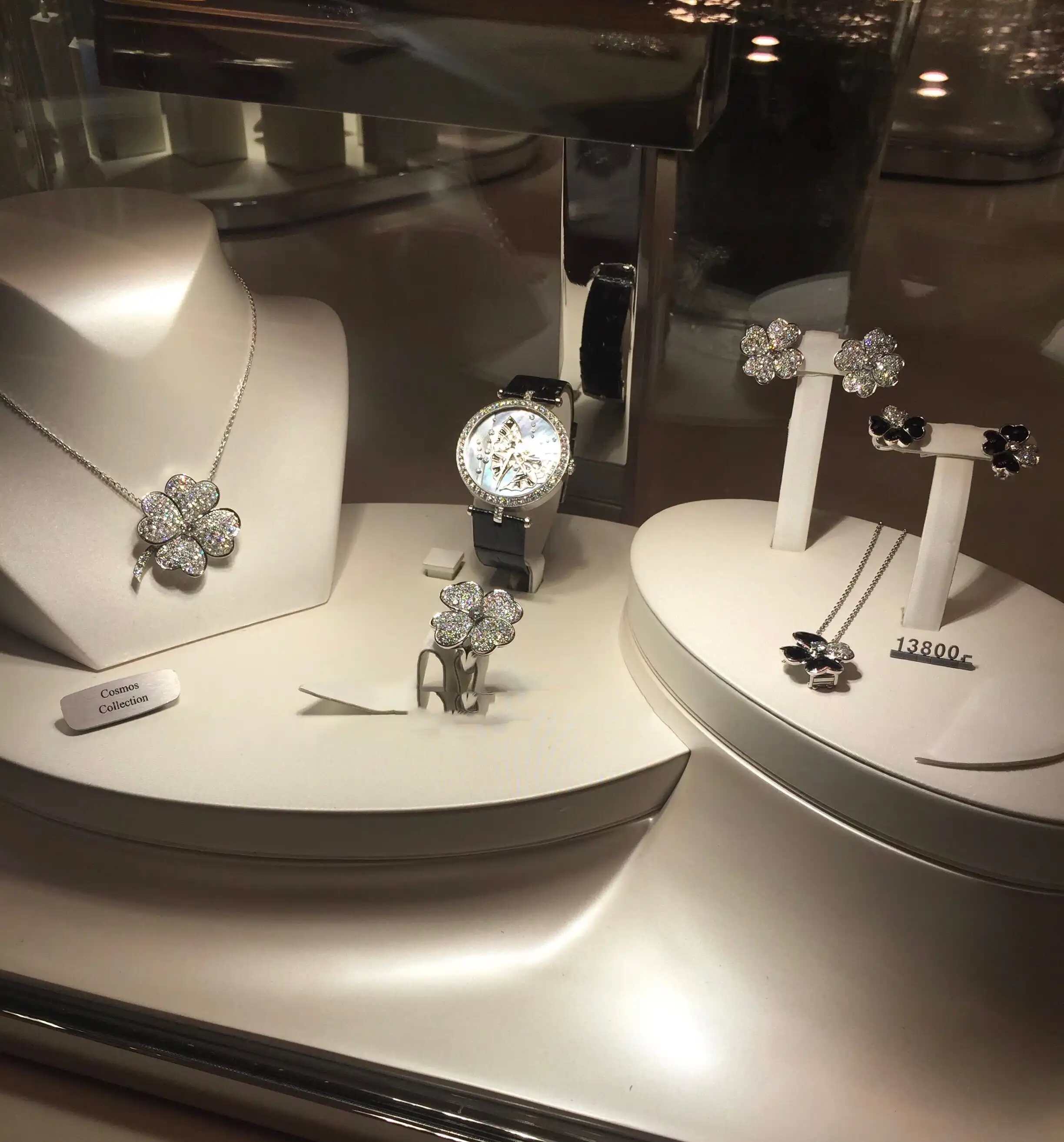玫瑰金手绳定制图片展示