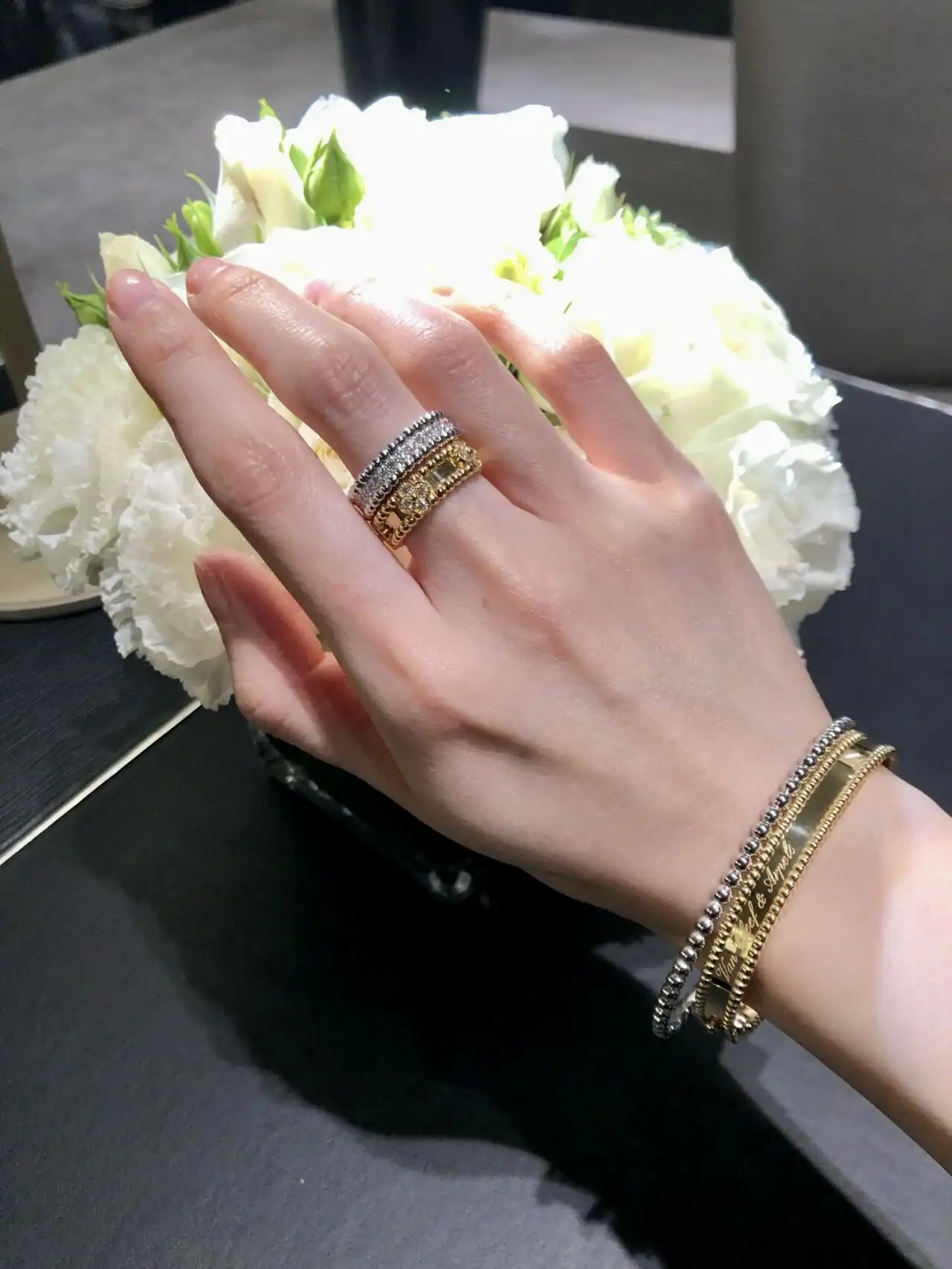 纯金手链定制图片展示