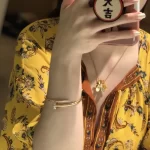玫瑰金手绳热销推荐：时尚奢华搭配必备，选购指南大全！