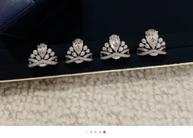 纯金手链选购攻略：材质鉴别与时尚搭配技巧，让你的投资更具价值！