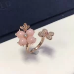 纯金手链选购指南：高品质与时尚兼具的奢华饰品推荐！