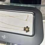 高品质纯金手链推荐：时尚奢华必备的首饰选择攻略