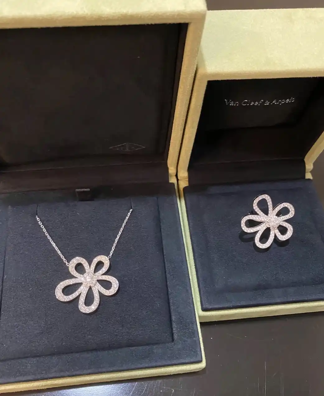纯金手链定制图片展示