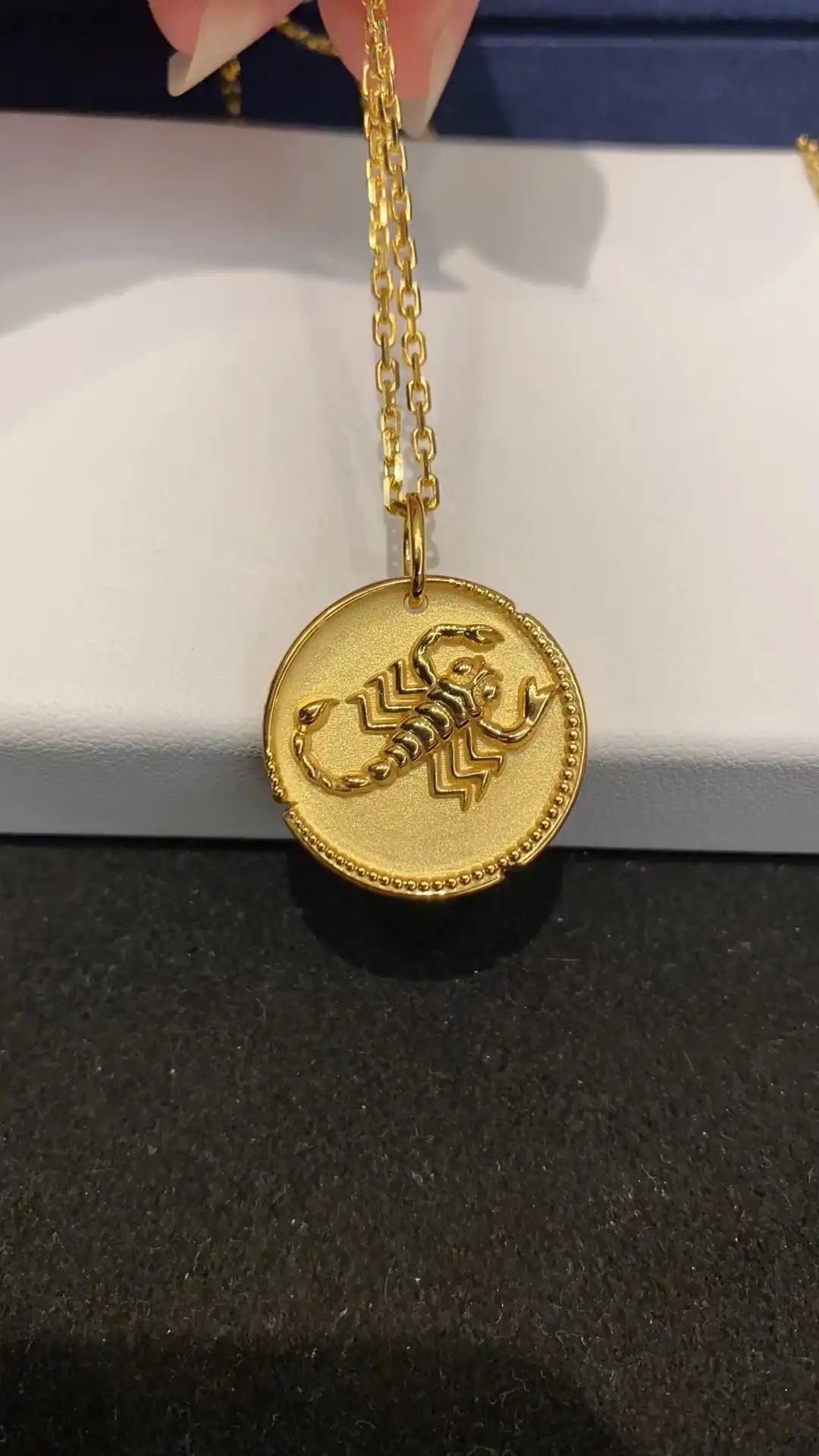 玫瑰金手绳定制图片展示